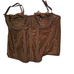 Raxnode brown closet size M